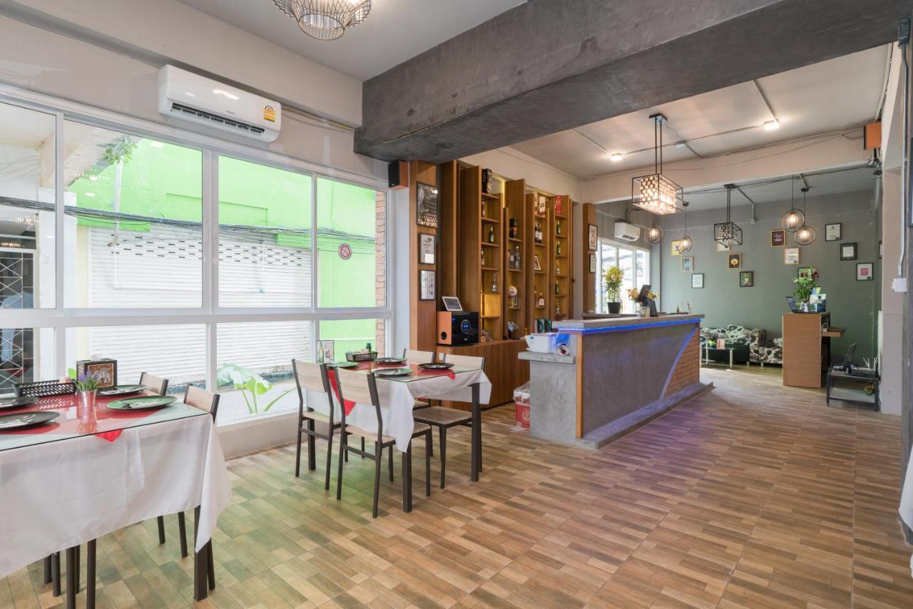 Hangover Inn Phuket Exterior photo