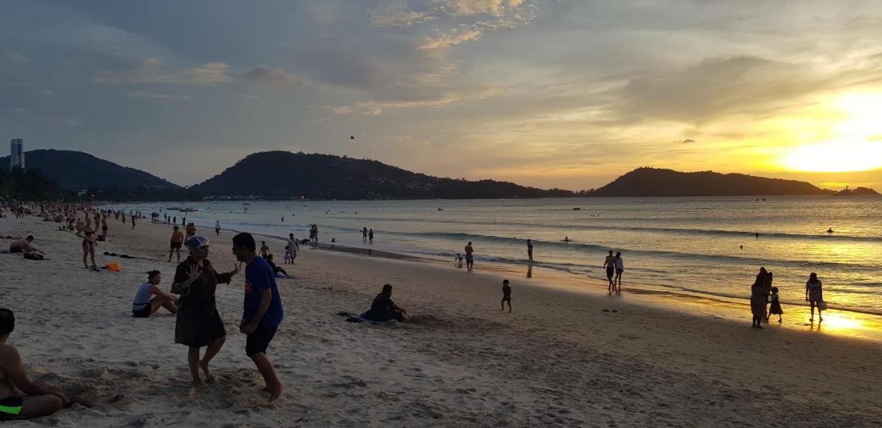 Hangover Inn Phuket Exterior photo